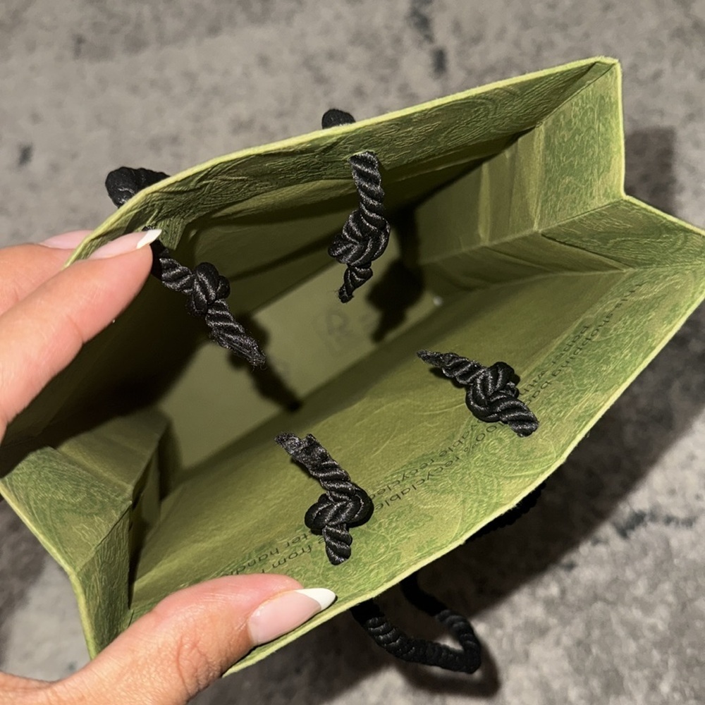 Gucci limited edition gift bag - Picture 3 of 3